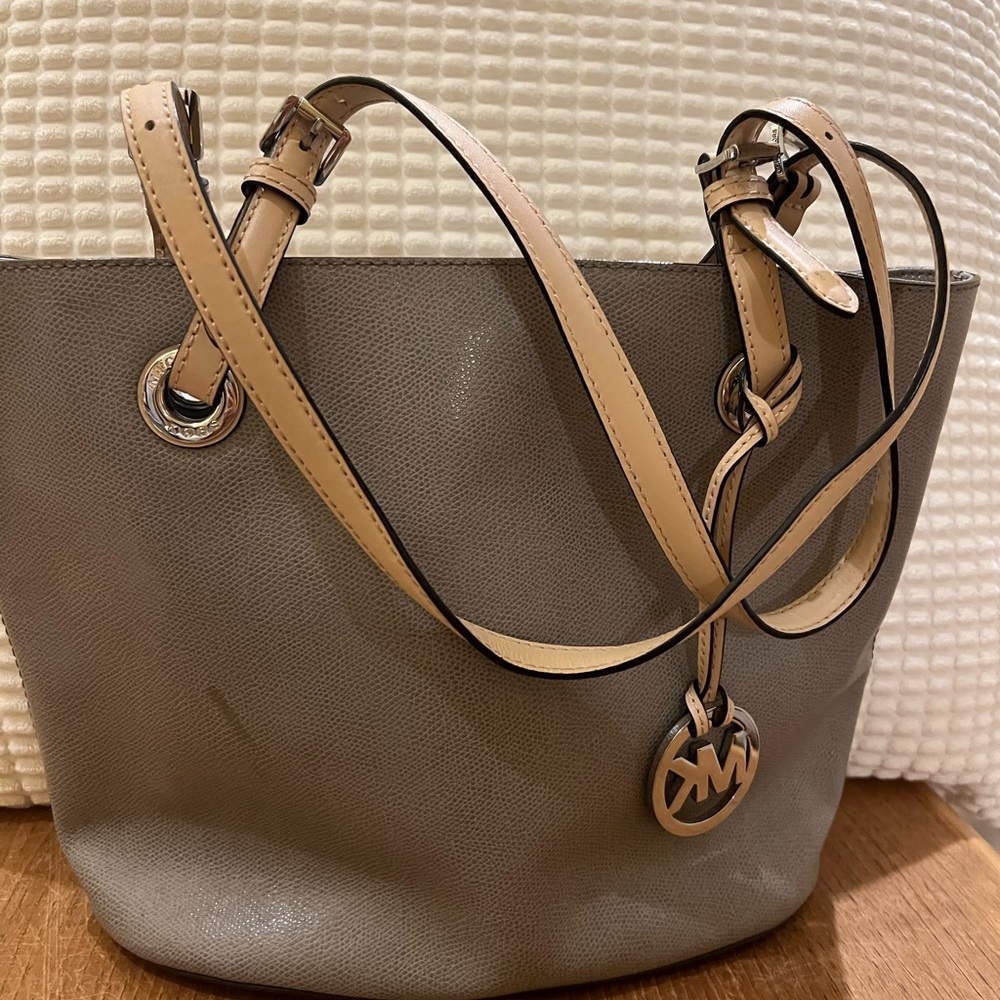 Michael Kors Taupe and Beige Shoulder Bag